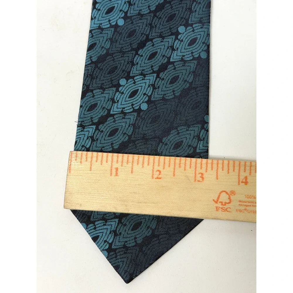 Gucci Tie Mens OS Teal Blue Geometric Medallion Silk Jacquard Made in Italy